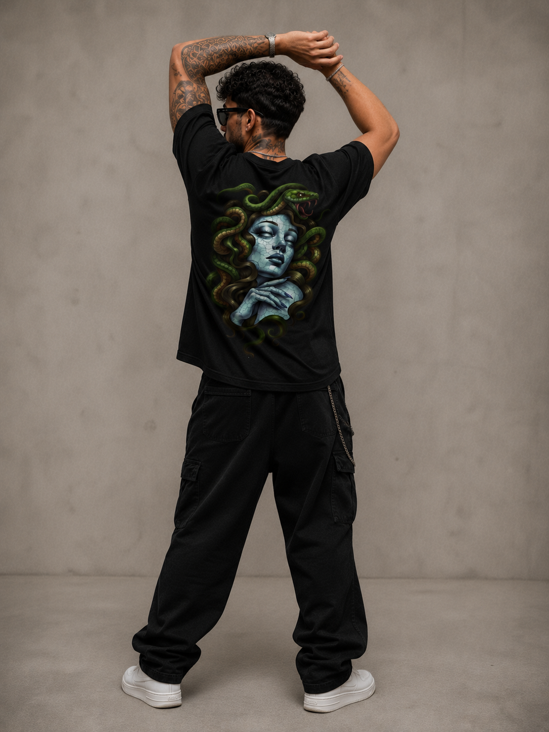 Camiseta Oversized |  Medusa Sombria Unissex